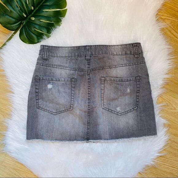 EIGHTYTWO | Denim Gray Skirt Size 5 - Picture 2 of 4